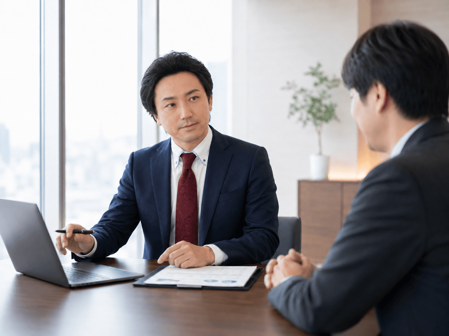 税理士との相談風景のイメージ
